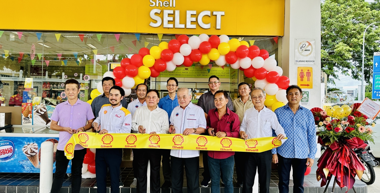 华总兼沙华堂总会长吴添泉联合剪彩 共襄SHELL KOLAM油站盛大开幕