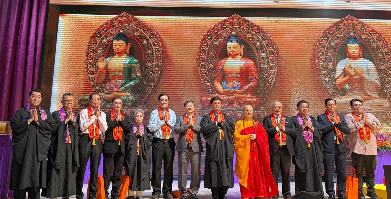 功德山岁末祈福大法会｜吴添泉吁搁置宗教司法案 深入对话聆听意见