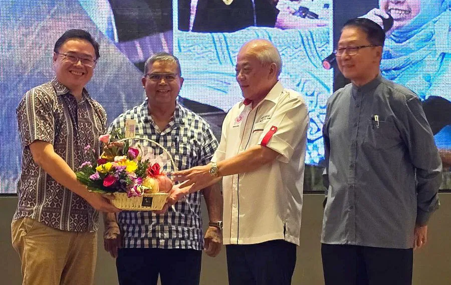 吴添泉：中庸和谐多元融洽　西马极端政客应“向东马学习”