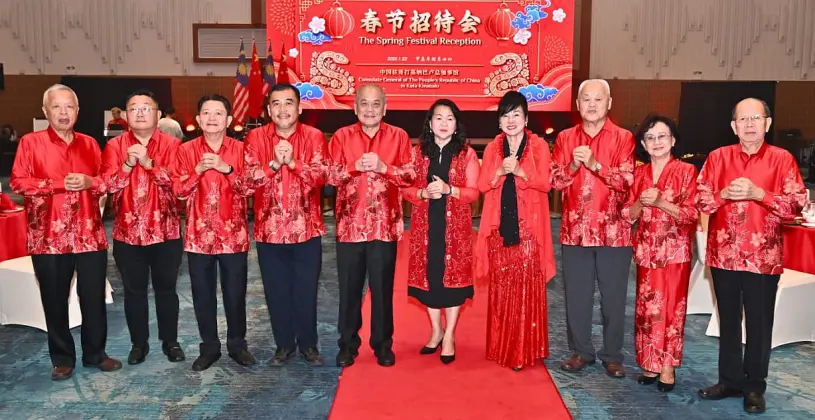 吴添泉冀各行业做好准备   迎接“过年旅游”中国游客