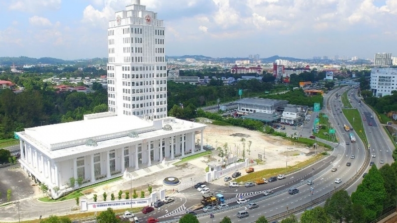 华总大厦本月获入伙纸　吴添泉披露曾遭人阻挠